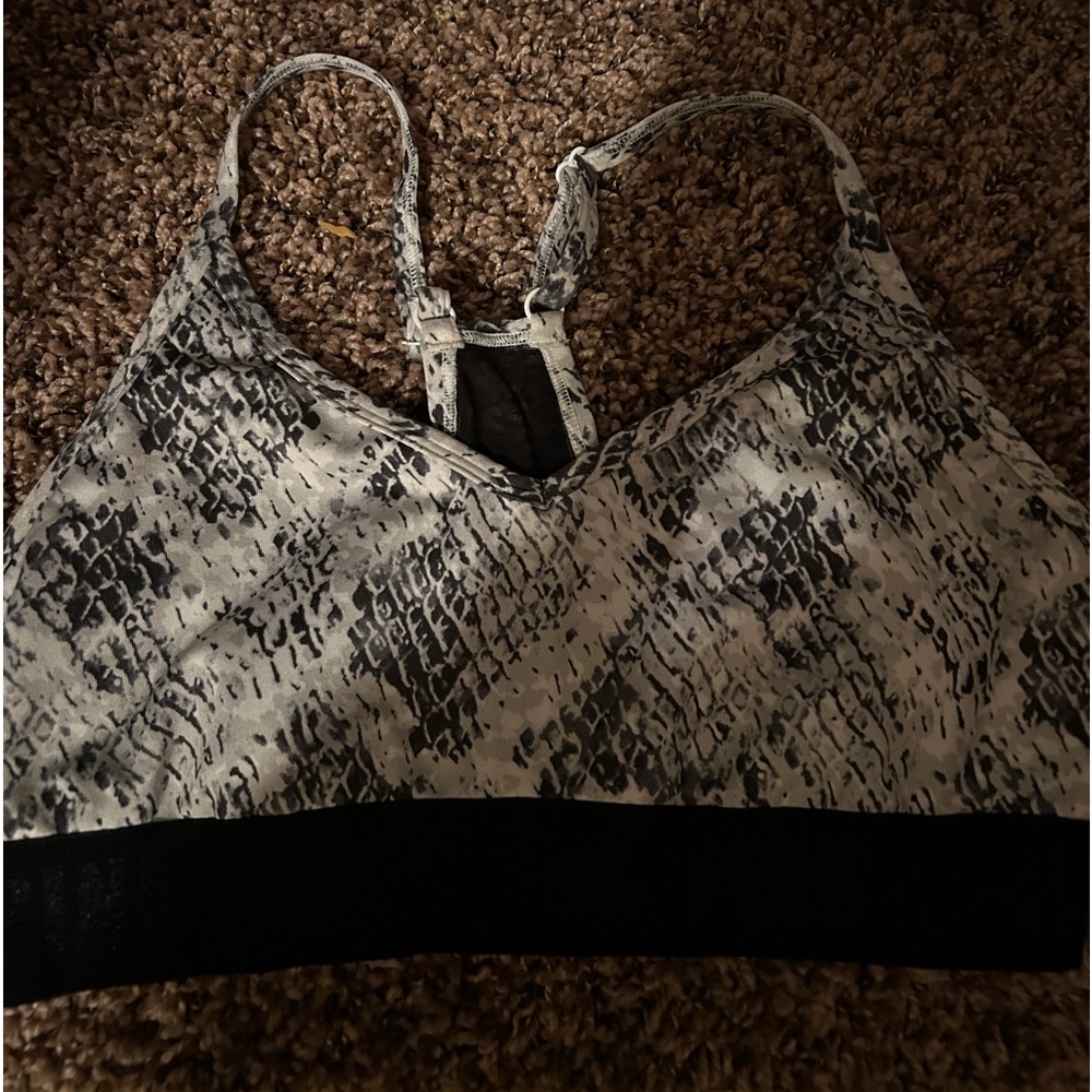 PINK Printed Sports Bra